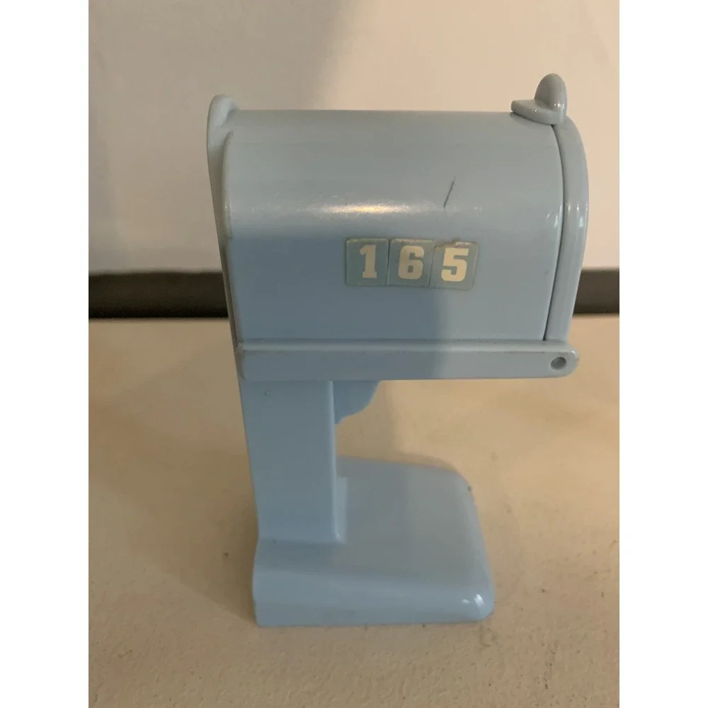 1991 Playskool Dollhouse Vintage Blue Mailbox‎